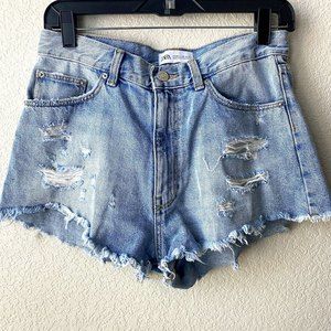 Zara Womens Denim Distressed Ripped Cut off shorts size 6